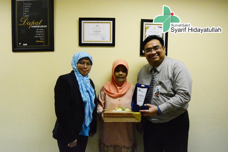 drg triyatmi rssyarifhidayatullah 4